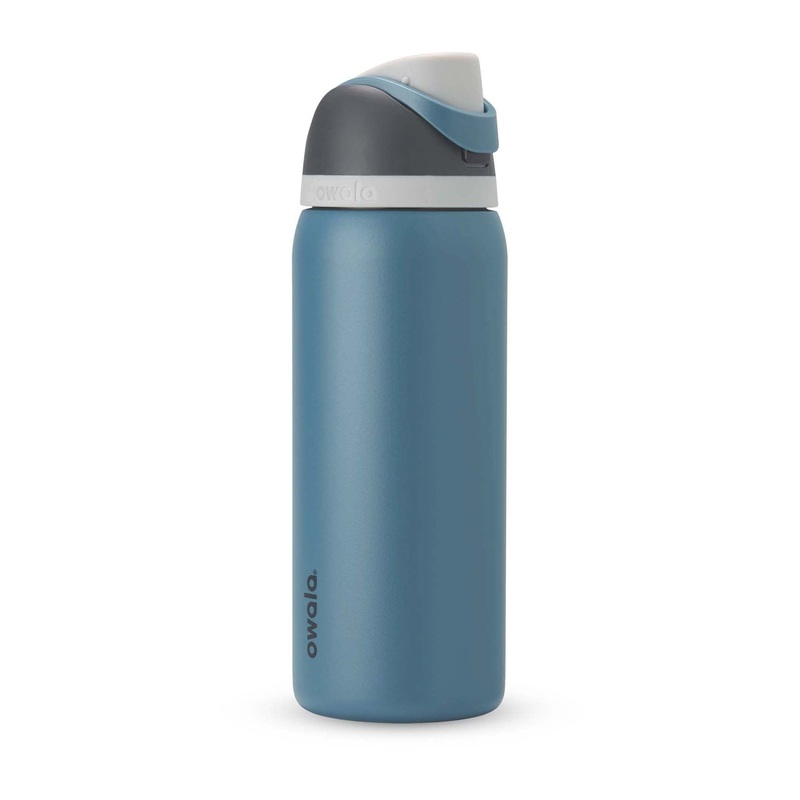 FreeSip 32oz Stainless Steel Water Bottle in Blue Oasis