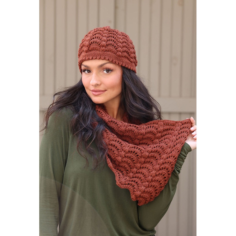 Plymouth Yarn Patterns – 3373 Fan Shell Hat and Cowl – PDF Download