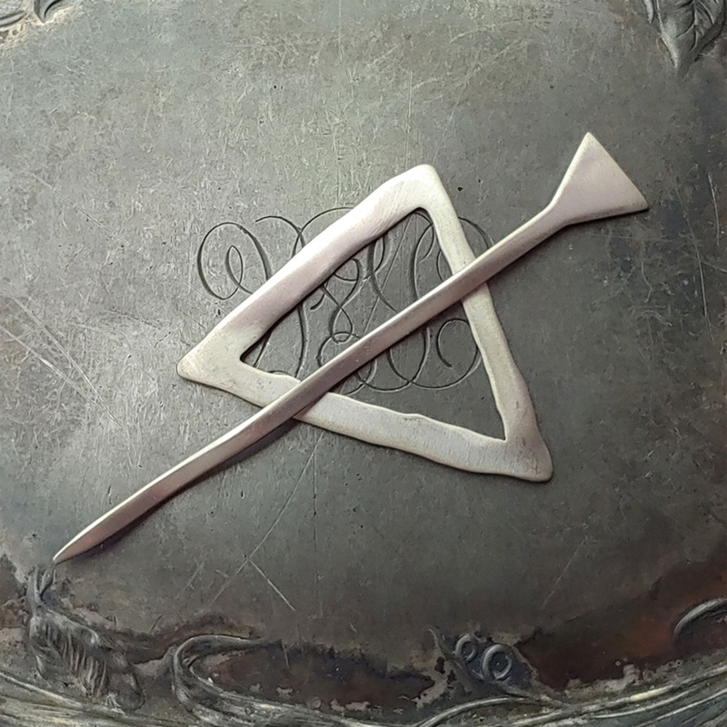 JUL Shawl Pins and Sticks – Midcentury Modern Triangle Pin