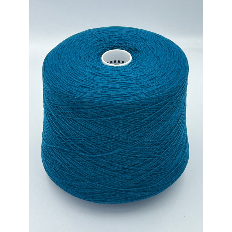 100% merino no Todd&Duncan, Nm. 2/14, 700/100 gr, svars 973 gr, krsa: tirkza