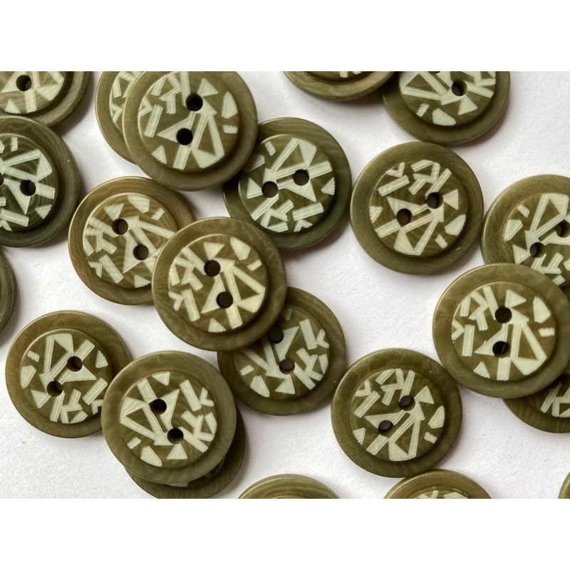 Green corozo raised centre laser pattern revealing natural colour 18mm