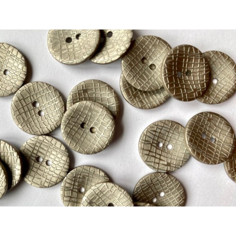 River Shell Slightly Metallic Mink 18mm