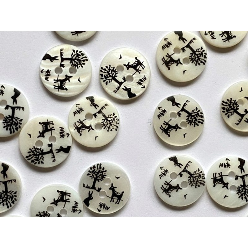 River Shell with Deer, Rabbit & Trees 12mm